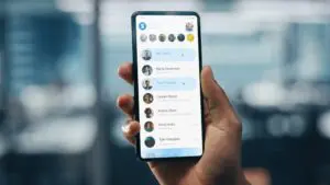 social media use mobile