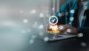man completing seo course online
