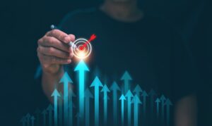 5 copywriting strategies that drive audiences to act now 4 graphic showing target and benefits