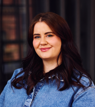 An Image of Embryo's Digital PR Account Manager, Chloe Maxwell