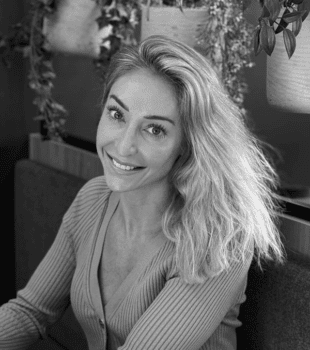 Sarah Dillon Client Services Director