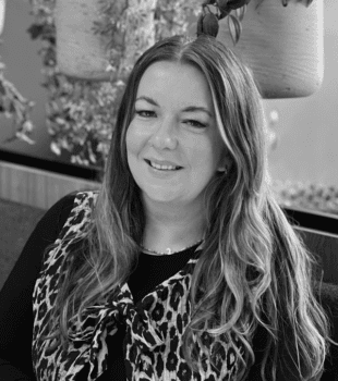 Jess Atkinson Headshot