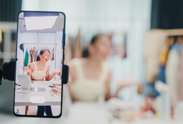 tiktok live shopping