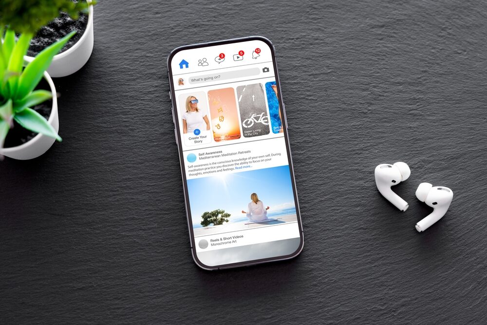 Facebook ads on a mobile