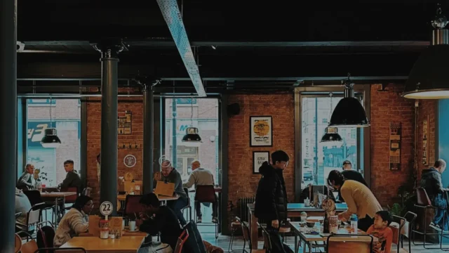 ezra and gil cafe