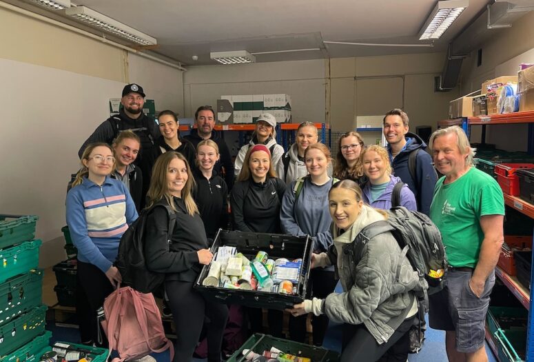 members of embryo donating food