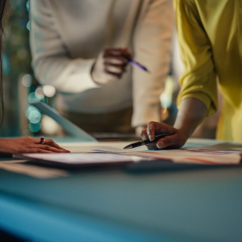 team working together to write content