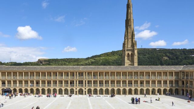 Case Studies 15 image of the piece hall building